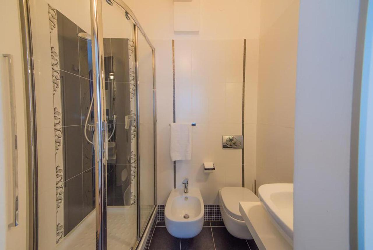 Zenzero & Cannella Boutique Rooms Триест Экстерьер фото