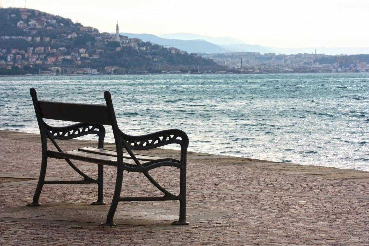 Zenzero & Cannella Boutique Rooms Триест Экстерьер фото