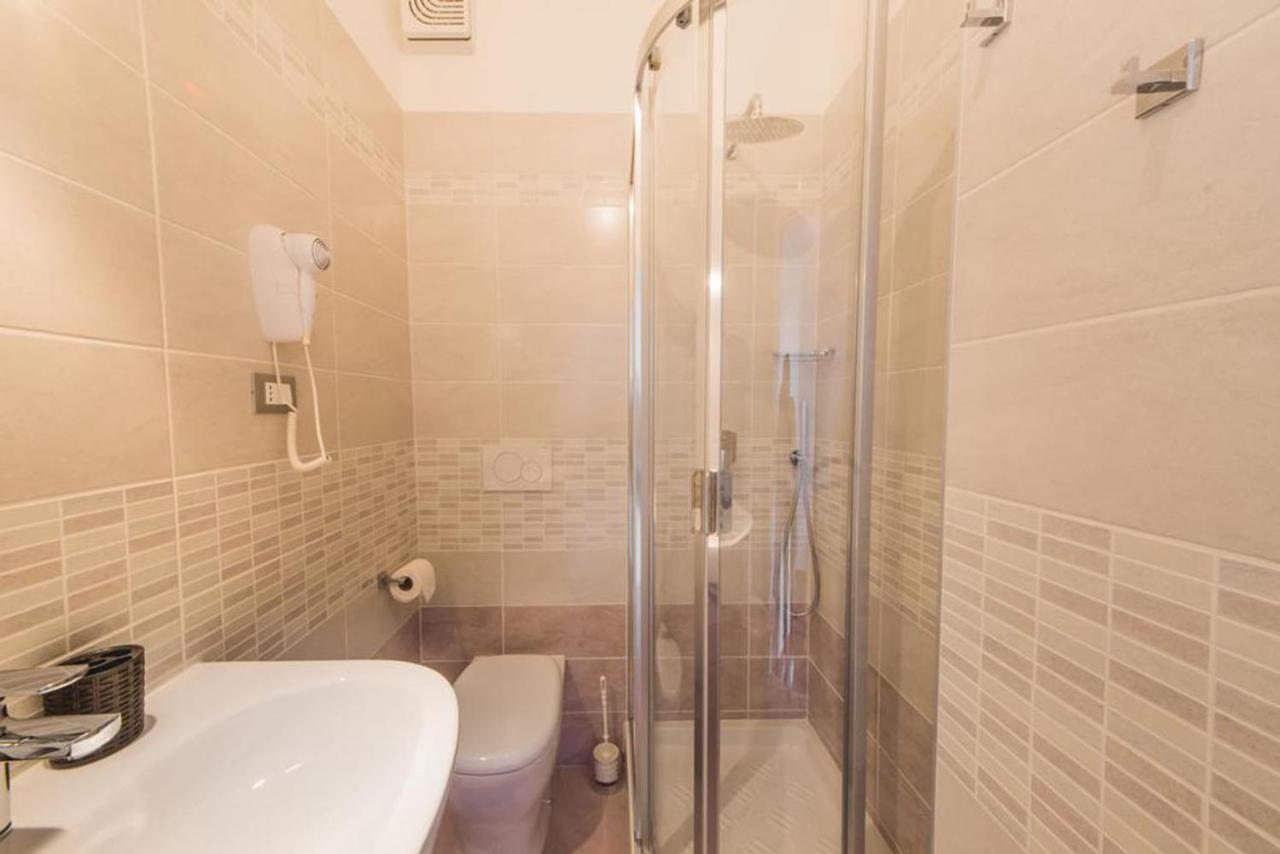 Zenzero & Cannella Boutique Rooms Триест Экстерьер фото