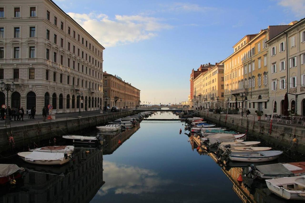 Zenzero & Cannella Boutique Rooms Триест Экстерьер фото