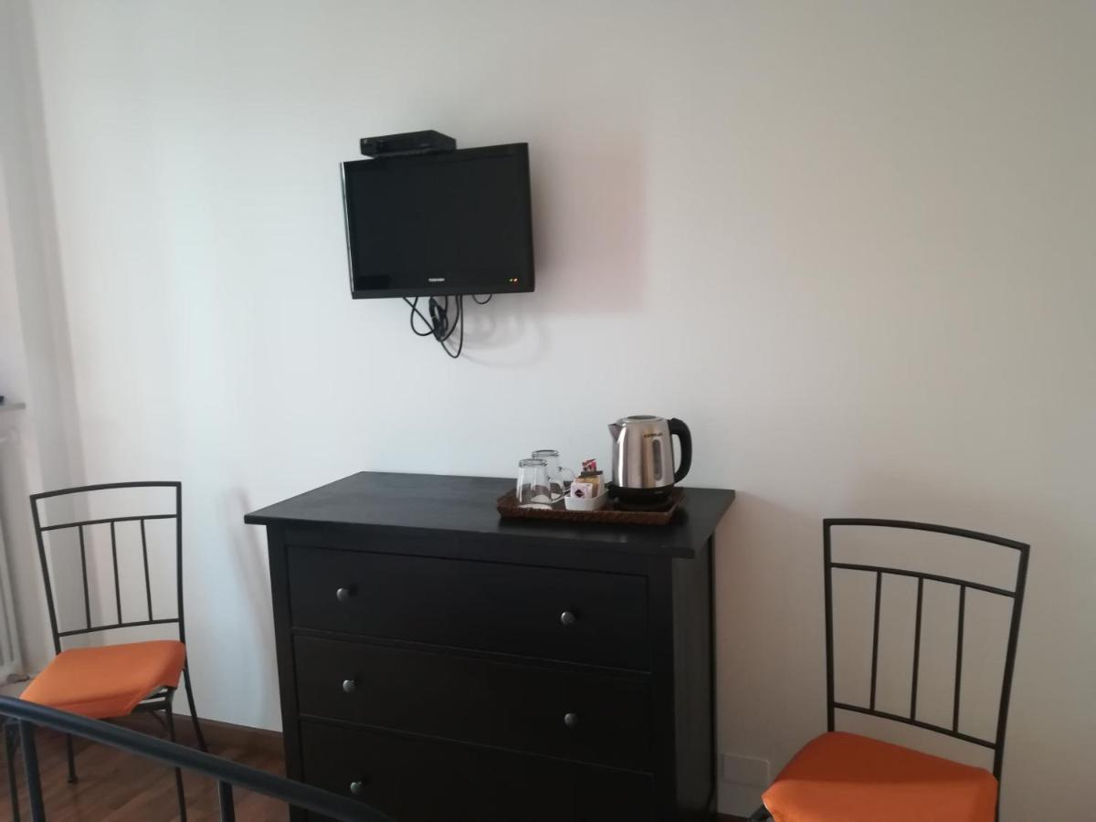Zenzero & Cannella Boutique Rooms Триест Экстерьер фото